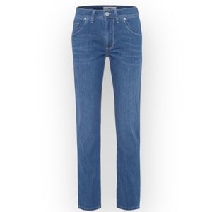 NWOT BRAX Cadiz Ultralight T Pocket Jeans